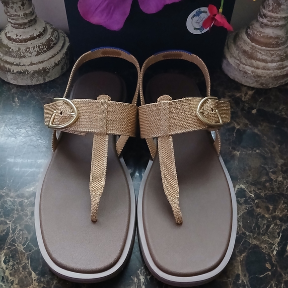 Rothy's Golden Sun T-Strap Sandals Size 10 for Women - Picture 2 of 11